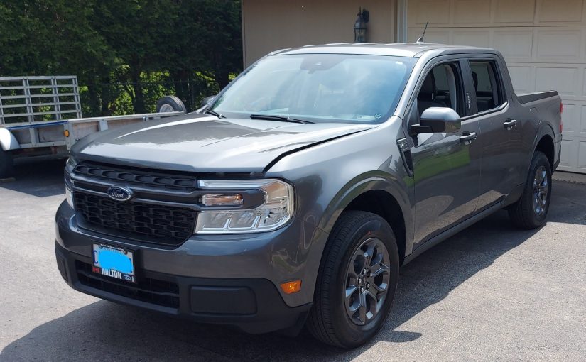 2023 Ford Maverick XLT Hybrid